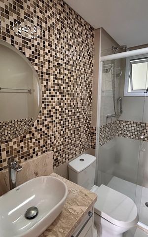 Apartamento à venda com 81m², 2 quartos e 1 vaga Apartamento à venda com 81m², 2 quartos e 1 vagaBanheiro Social