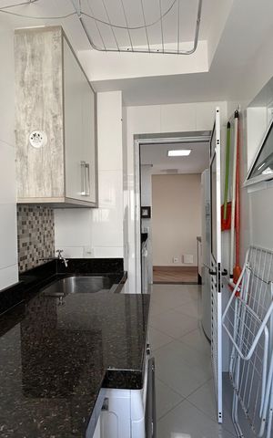 Apartamento à venda com 81m², 2 quartos e 1 vaga Apartamento à venda com 81m², 2 quartos e 1 vagaÁrea de Serviço