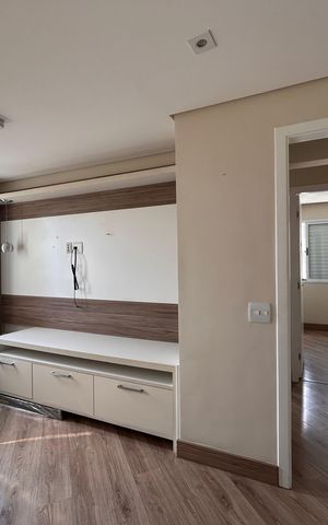Apartamento à venda com 81m², 2 quartos e 1 vaga Apartamento à venda com 81m², 2 quartos e 1 vagaSala