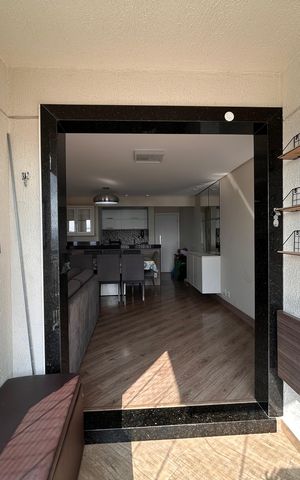 Apartamento à venda com 81m², 2 quartos e 1 vaga Apartamento à venda com 81m², 2 quartos e 1 vagaVaranda da Sala