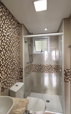 Apartamento à venda com 81m², 2 quartos e 1 vaga Apartamento à venda com 81m², 2 quartos e 1 vagaBanheiro Social
