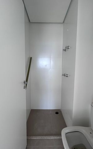 Studio à venda com 22m², 1 quarto e sem vaga Studio à venda com 22m², 1 quarto e sem vagaBanheiro social