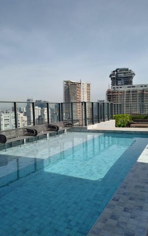 Studio à venda com 22m², 1 quarto e sem vaga Studio à venda com 22m², 1 quarto e sem vagaPiscina