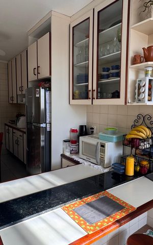 Casa à venda com 110m², 3 quartos e 3 vagas Casa à venda com 110m², 3 quartos e 3 vagasCozinha