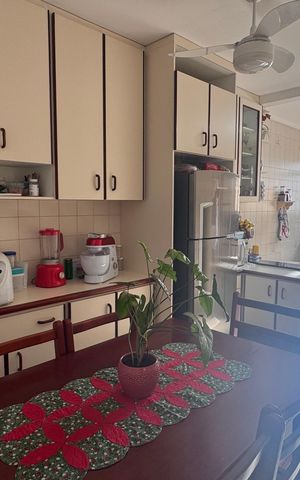 Casa à venda com 110m², 3 quartos e 3 vagas Casa à venda com 110m², 3 quartos e 3 vagasCopa