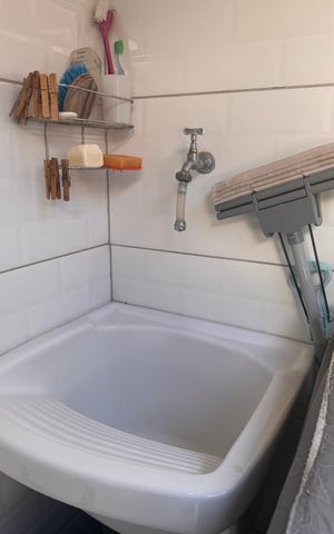 Casa à venda com 110m², 3 quartos e 3 vagas Casa à venda com 110m², 3 quartos e 3 vagasÁrea de Serviço