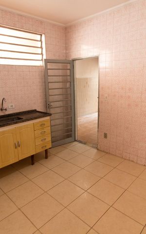 Casa para alugar com 191m², 4 quartos e 3 vagas Casa para alugar com 191m², 4 quartos e 3 vagasCozinha