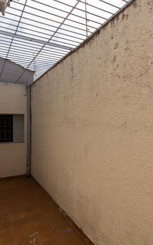 Casa para alugar com 191m², 4 quartos e 3 vagas Casa para alugar com 191m², 4 quartos e 3 vagasCorredor