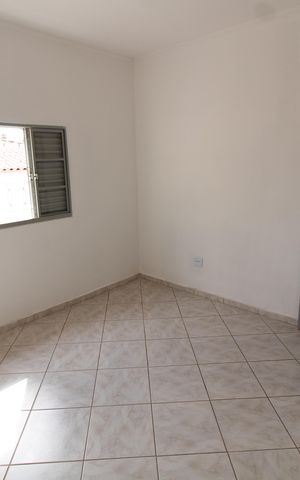 Casa para alugar com 191m², 4 quartos e 3 vagas Casa para alugar com 191m², 4 quartos e 3 vagasSuíte