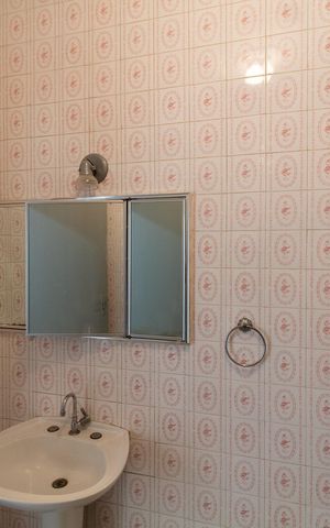 Casa para alugar com 191m², 4 quartos e 3 vagas Casa para alugar com 191m², 4 quartos e 3 vagasBanheiro Social