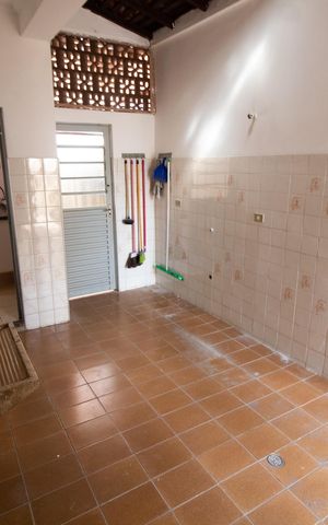 Casa para alugar com 191m², 4 quartos e 3 vagas Casa para alugar com 191m², 4 quartos e 3 vagasÁrea de Serviço