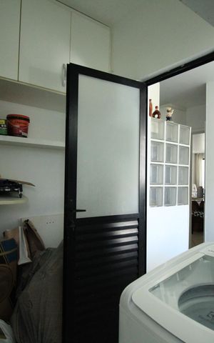 Apartamento para alugar com 197m², 4 quartos e 2 vagas Apartamento para alugar com 197m², 4 quartos e 2 vagasQuarto de Serviço