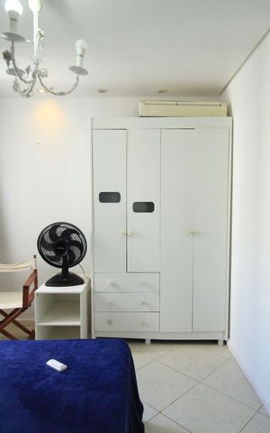 Apartamento para alugar com 197m², 4 quartos e 2 vagas Apartamento para alugar com 197m², 4 quartos e 2 vagasQuarto 1
