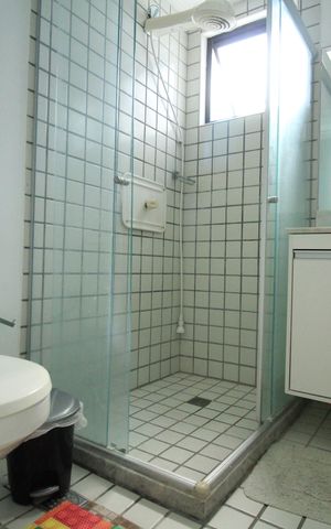 Apartamento para alugar com 197m², 4 quartos e 2 vagas Apartamento para alugar com 197m², 4 quartos e 2 vagasBanheiro Social