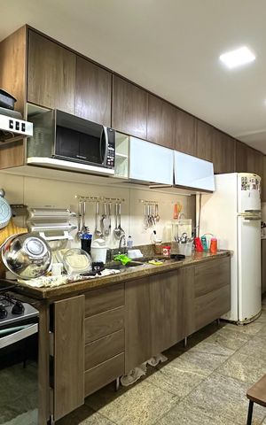 Apartamento à venda com 313m², 4 quartos e 4 vagasCozinha