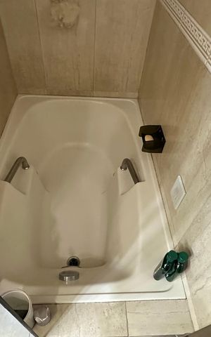 Apartamento à venda com 313m², 4 quartos e 4 vagasBanheiro da Suíte