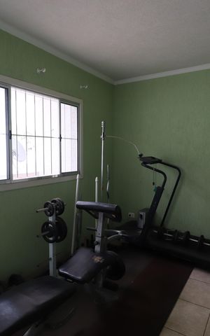 Casa à venda com 340m², 5 quartos e 5 vagasQuarto de Serviço 2