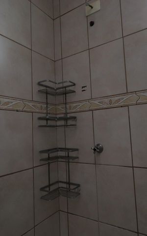 Casa à venda com 340m², 5 quartos e 5 vagasBanheiro Social