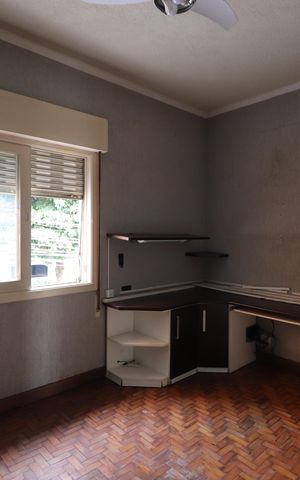 Casa à venda com 340m², 5 quartos e 5 vagasQuarto 2