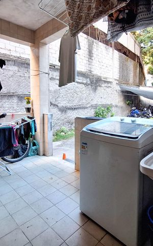 Casa à venda com 500m², 7 quartos e 10 vagas Casa à venda com 500m², 7 quartos e 10 vagasÁrea de Serviço