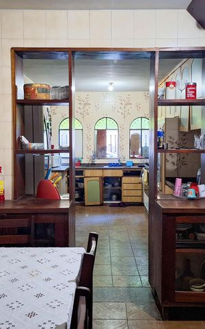 Casa à venda com 500m², 7 quartos e 10 vagas Casa à venda com 500m², 7 quartos e 10 vagasCopa