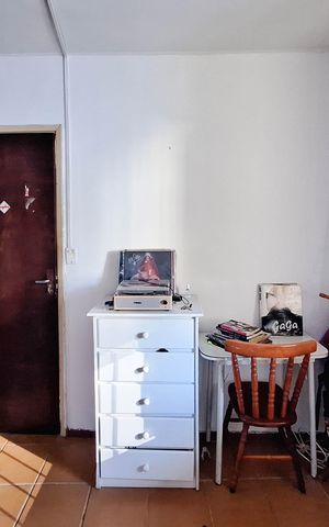 Casa à venda com 500m², 7 quartos e 10 vagas Casa à venda com 500m², 7 quartos e 10 vagasQuarto 1
