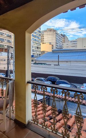 Casa à venda com 500m², 7 quartos e 10 vagas Casa à venda com 500m², 7 quartos e 10 vagasQuarto 1
