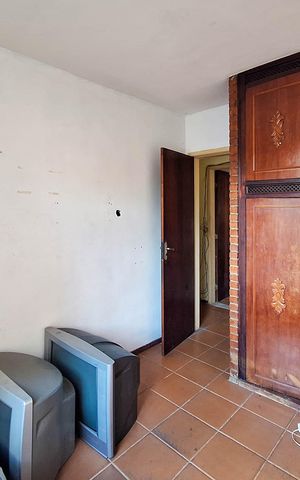 Casa à venda com 500m², 7 quartos e 10 vagas Casa à venda com 500m², 7 quartos e 10 vagasQuarto 2