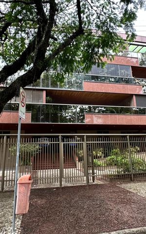 Apartamento para alugar com 109m², 3 quartos e 3 vagas Apartamento para alugar com 109m², 3 quartos e 3 vagasFachada