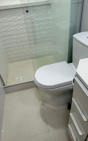 Apartamento para alugar com 109m², 3 quartos e 3 vagas Apartamento para alugar com 109m², 3 quartos e 3 vagasBanheiro social