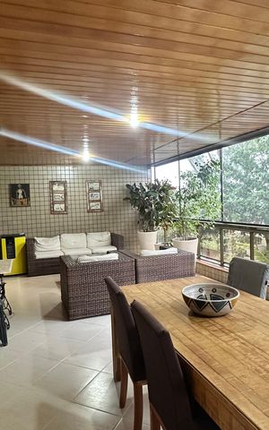 Apartamento para alugar com 109m², 3 quartos e 3 vagas Apartamento para alugar com 109m², 3 quartos e 3 vagasVaranda