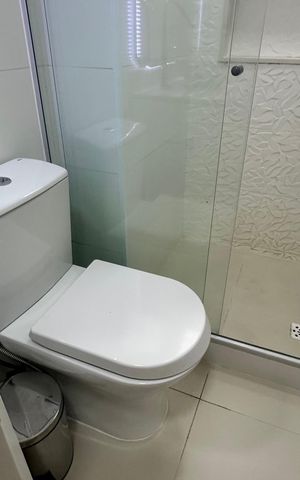Apartamento para alugar com 109m², 3 quartos e 3 vagas Apartamento para alugar com 109m², 3 quartos e 3 vagasBanheiro da Suíte