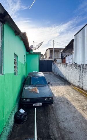 Casa à venda com 400m², 3 quartos e 5 vagas Casa à venda com 400m², 3 quartos e 5 vagasÁrea Externa