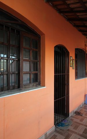 Casa à venda com 300m², 5 quartos e 5 vagasCasa 1 - Varanda