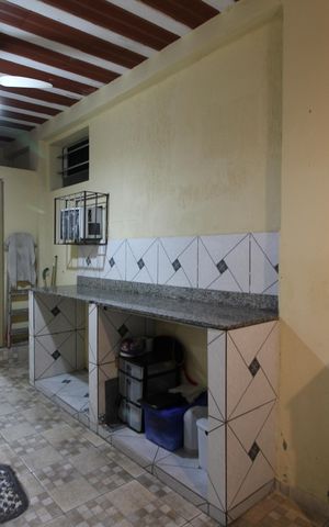 Casa à venda com 300m², 5 quartos e 5 vagasCasa 2 - Área de Serviço 1