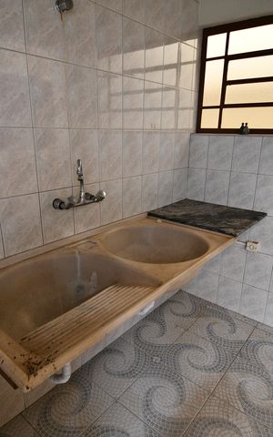 Casa à venda com 300m², 4 quartos e 6 vagasÁrea de Serviço