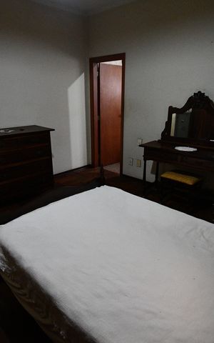 Casa à venda com 300m², 4 quartos e 6 vagasSuíte 1
