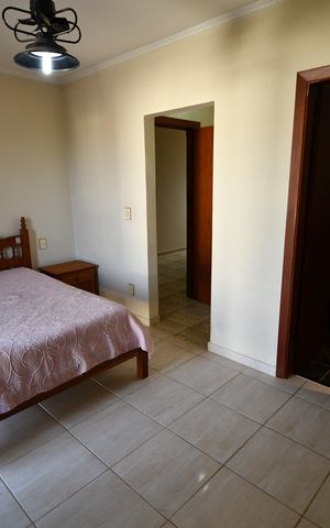 Casa à venda com 300m², 4 quartos e 6 vagasSuíte 3