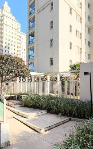 Apartamento à venda com 246m², 4 quartos e 3 vagasFachada