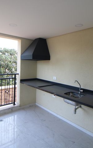 Apartamento à venda com 75m², 2 quartos e 1 vagaVaranda