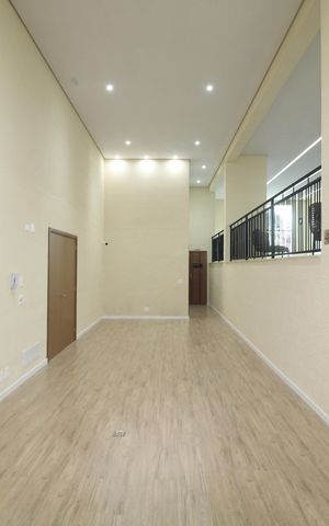 Apartamento à venda com 75m², 2 quartos e 1 vagaÁrea Comum