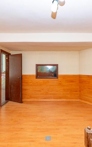 Casa para alugar com 404m², 3 quartos e 5 vagas Casa para alugar com 404m², 3 quartos e 5 vagasSala 5