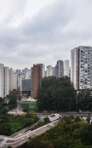 Apartamento à venda com 100m², 3 quartos e 2 vagasVista da Suíte