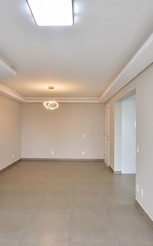 Apartamento à venda com 100m², 3 quartos e 2 vagasSala