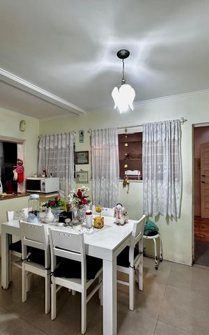 Casa à venda com 200m², 3 quartos e 1 vagaSala