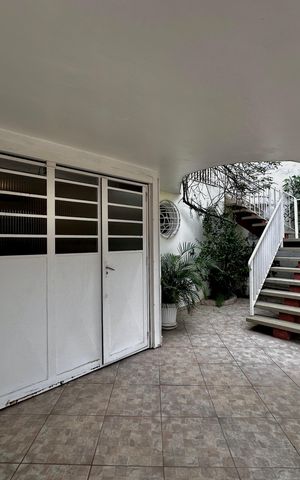 Casa à venda com 200m², 3 quartos e 1 vagaGaragem