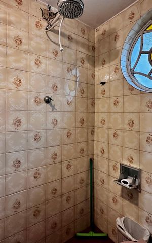 Casa à venda com 200m², 3 quartos e 1 vagaBanheiro de Serviço