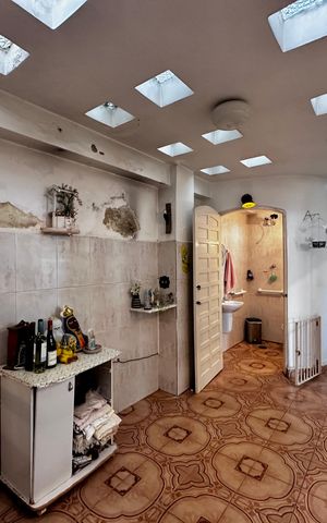 Casa à venda com 200m², 3 quartos e 1 vagaÁrea de Serviço