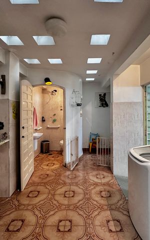 Casa à venda com 200m², 3 quartos e 1 vagaÁrea de Serviço