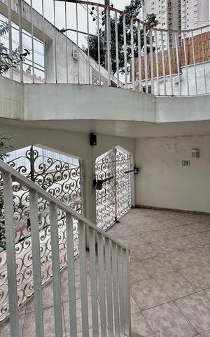 Casa à venda com 200m², 3 quartos e 1 vagaGaragem